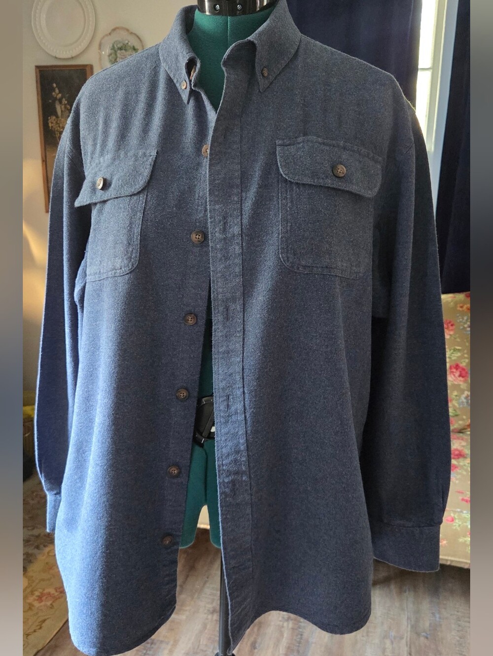 Mens Duluth Trading Co Cotton Flannel Button Down L